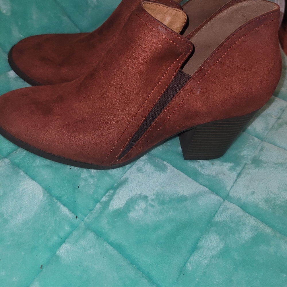 Ankle booties